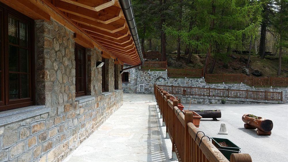 La Ciamusira Guest House Brusson Exterior foto