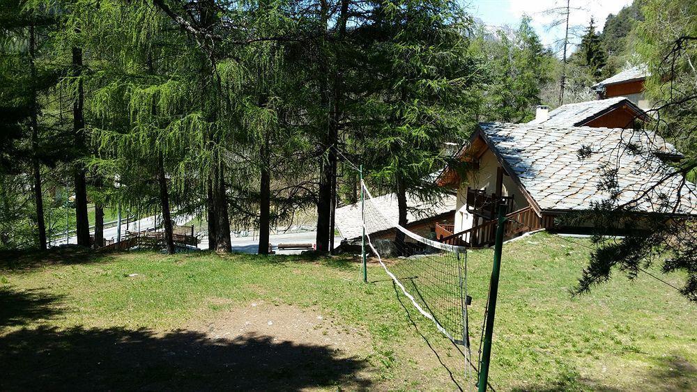 La Ciamusira Guest House Brusson Exterior foto