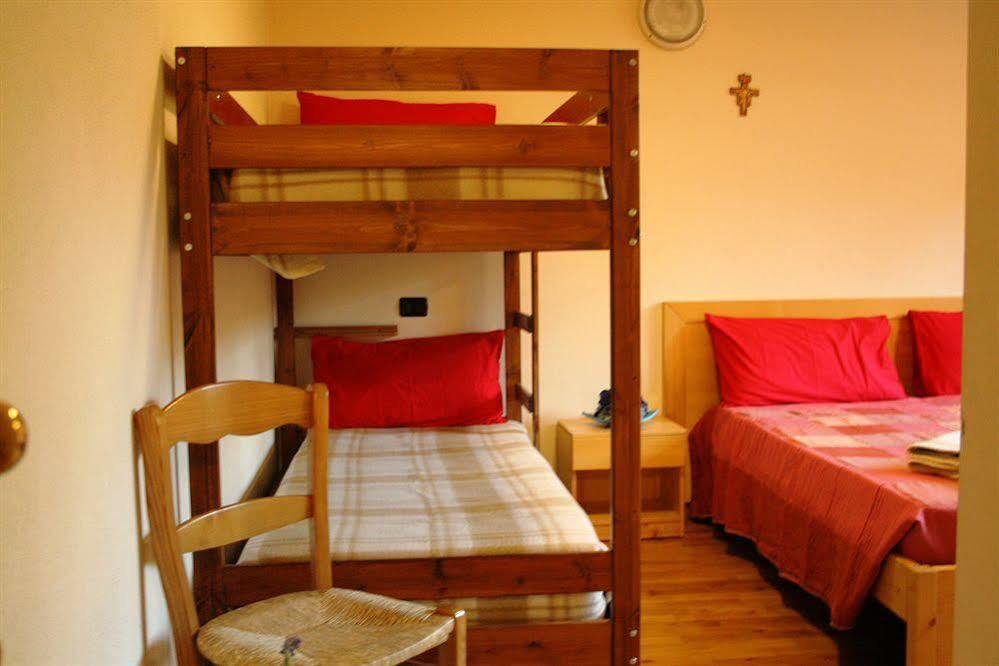 La Ciamusira Guest House Brusson Exterior foto